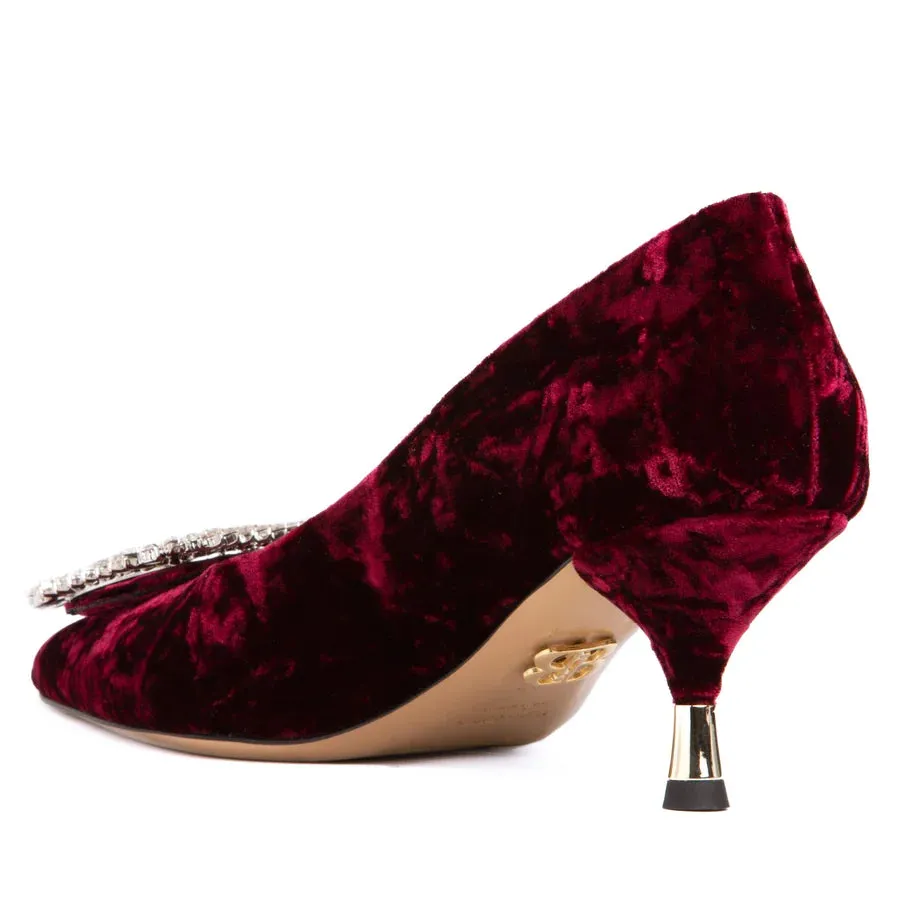 GAIL VELVET