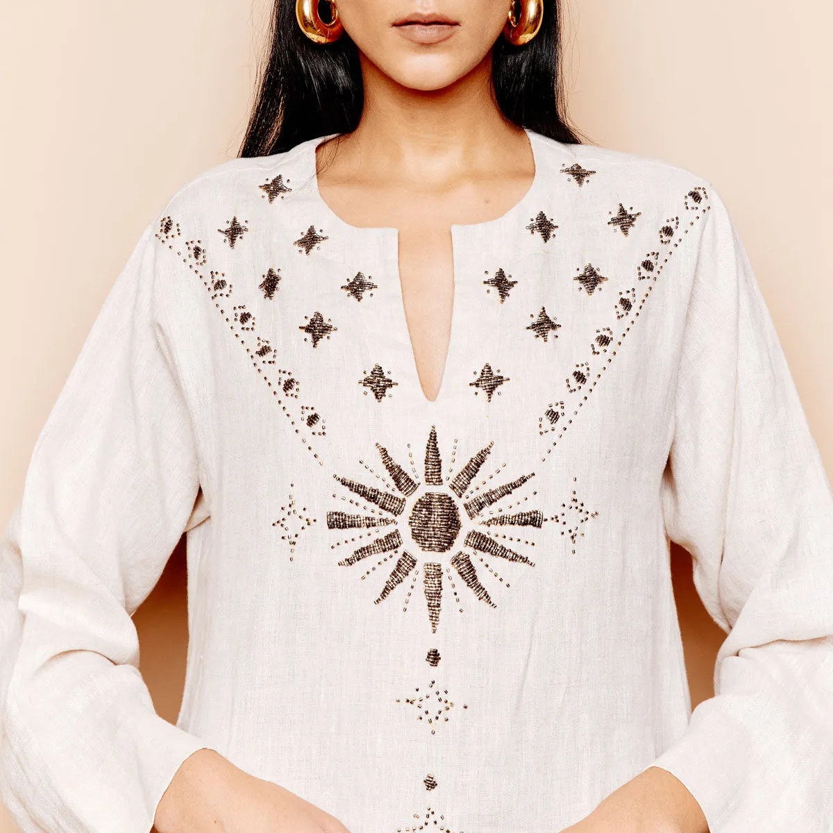 RISING SUN ON ECRU AMAL