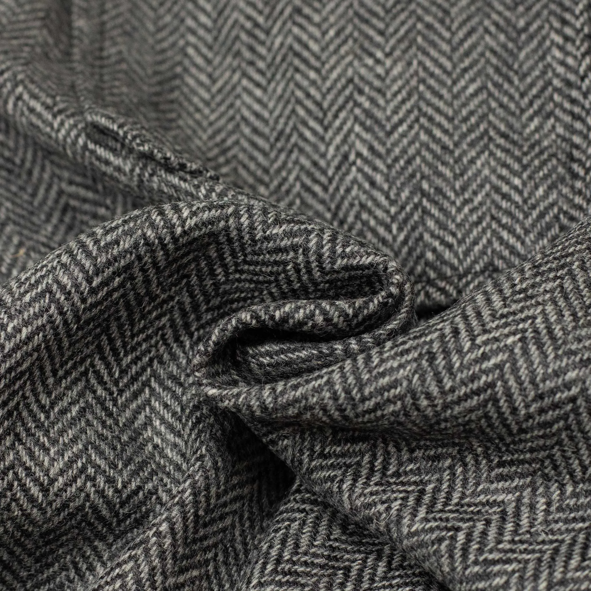Seabiscuit wide trousers in grey herringbone wool